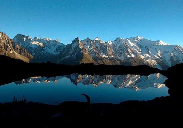 Montagne-Ombre-et-Lumiere