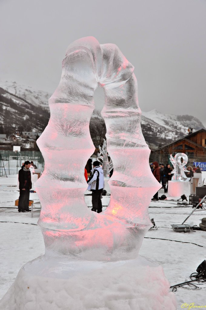 1501267_Le_Center.JPG - Le Center - Sculpture sur Glace - Valloire 2015