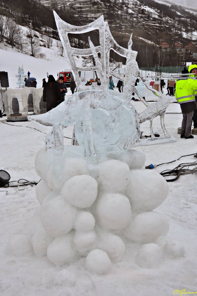 1501269_Le_Cryopode.JPG - Le Cryopode - Sculpture sur Glace - Valloire 2015