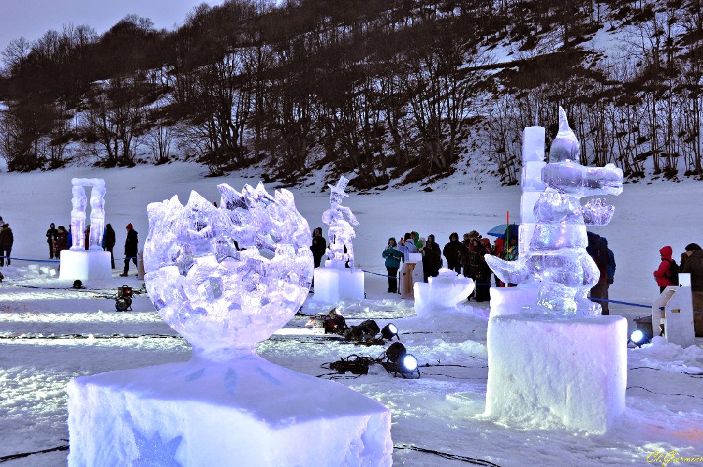 1501279_Le_Retour_de_la_Comete.JPG - Le Retour de la Comte - Sculpture sur Glace - Valloire 2015