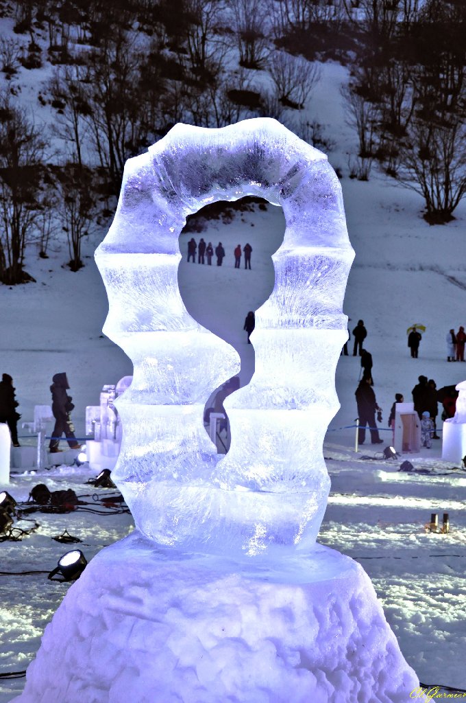 1501287_Le_Center.JPG - Le Center - Sculpture sur Glace - Valloire 2015