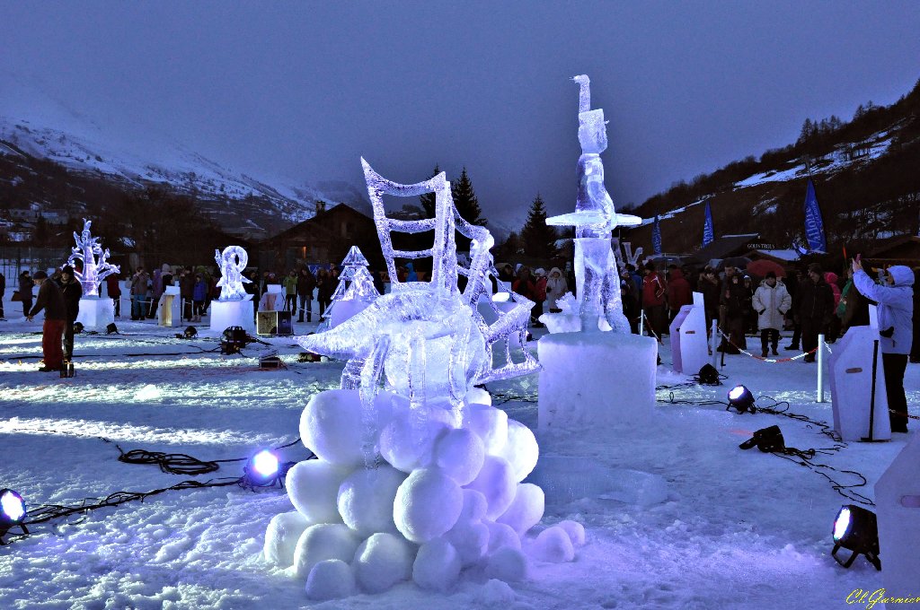 1501289_Le_Cryopode.JPG - Le Cryopode - Sculpture sur Glace - Valloire 2015