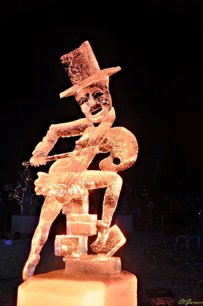 1501305_L-Art.JPG - L'Art - Sculpture sur Glace - Valloire 2015