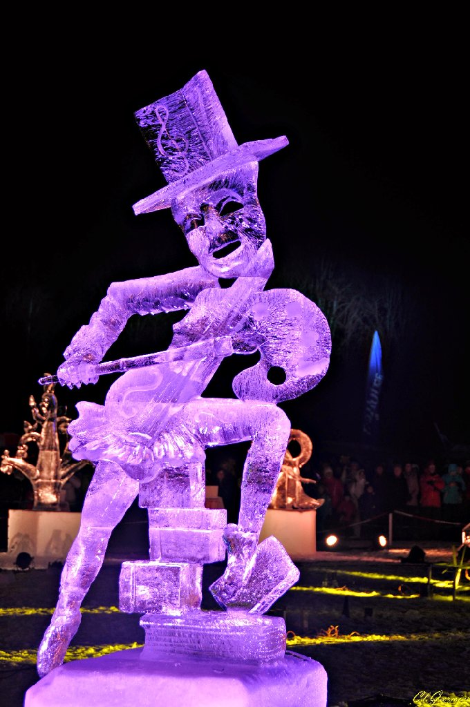 1501311_L-Art.JPG - L'Art - Sculpture sur Glace - Valloire 2015