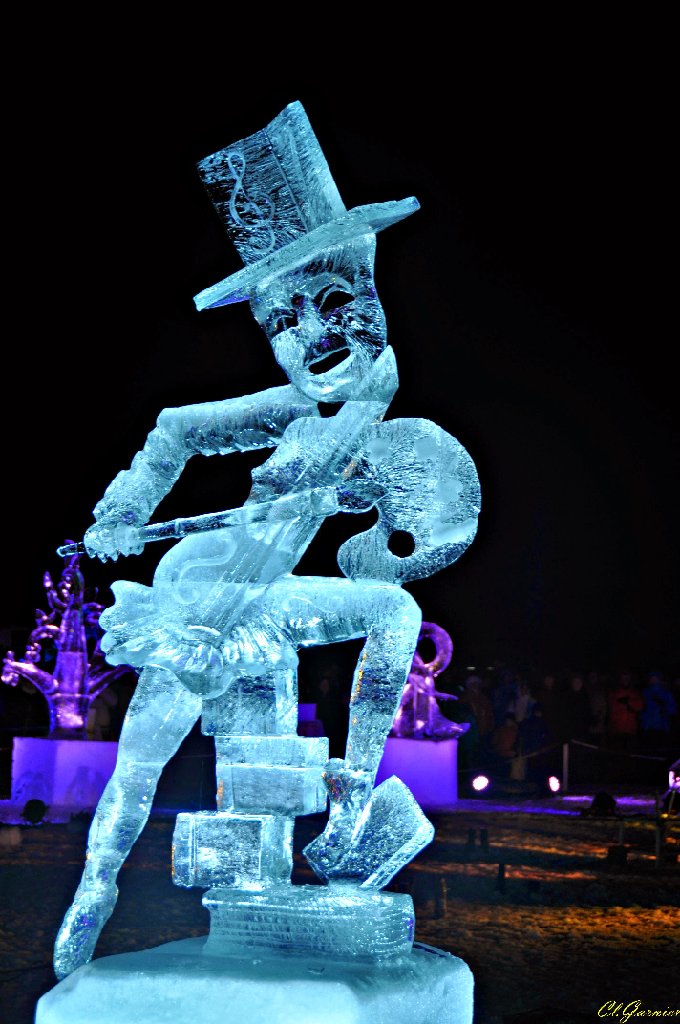 1501312_L-Art.JPG - L'Art - Sculpture sur Glace - Valloire 2015