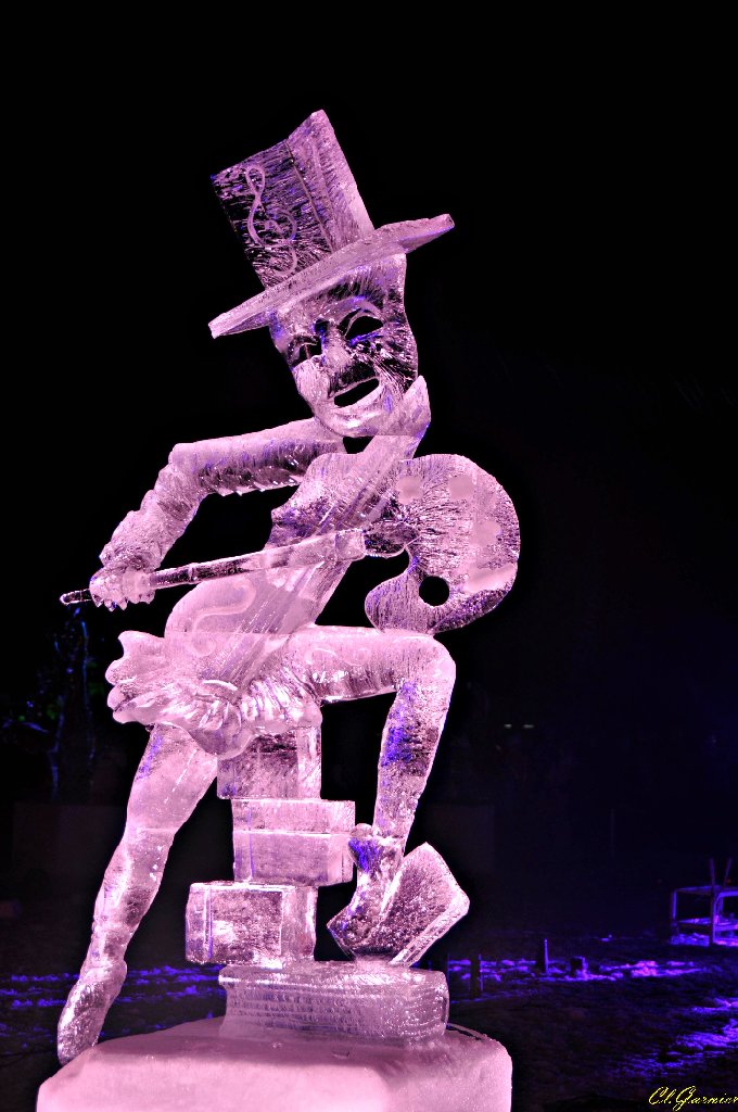 1501313_L-Art.JPG - L'Art - Sculpture sur Glace - Valloire 2015