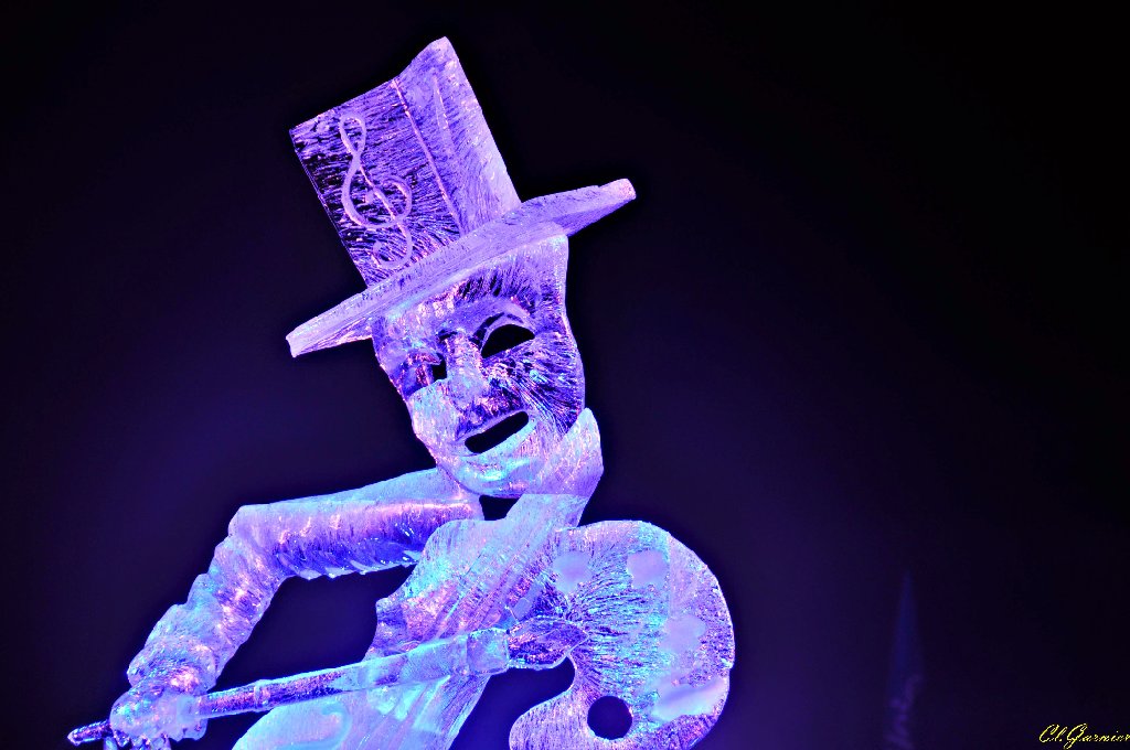 1501315_L-Art.JPG - L'Art - Sculpture sur Glace - Valloire 2015