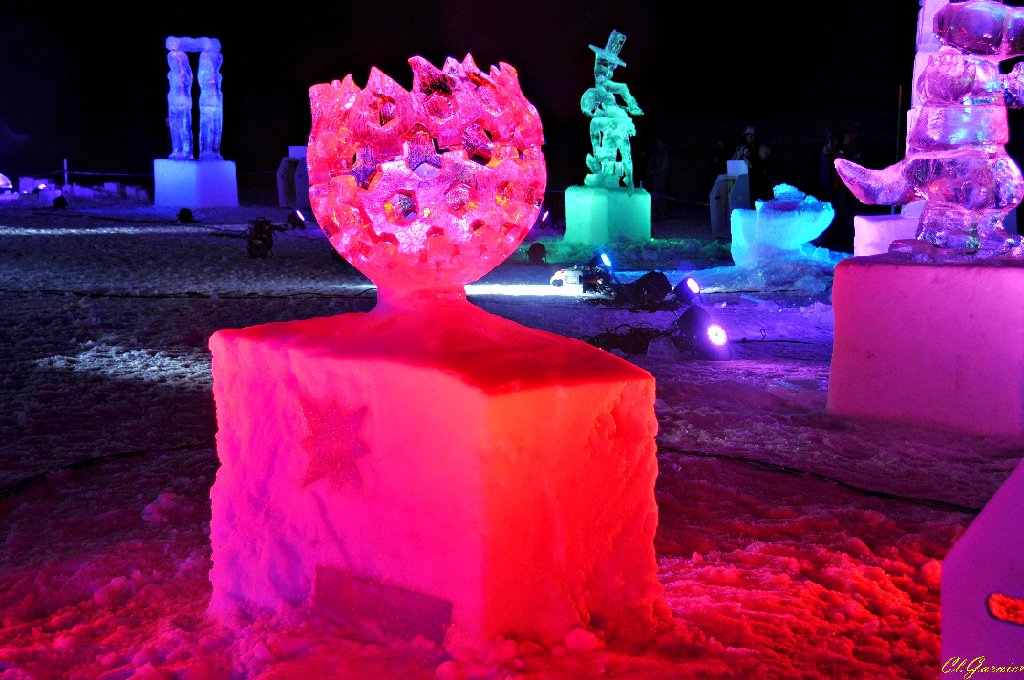 1501358_Le_Retour_de_la_Comete.JPG - Le Retour de la Comte - Sculpture sur Glace - Valloire 2015