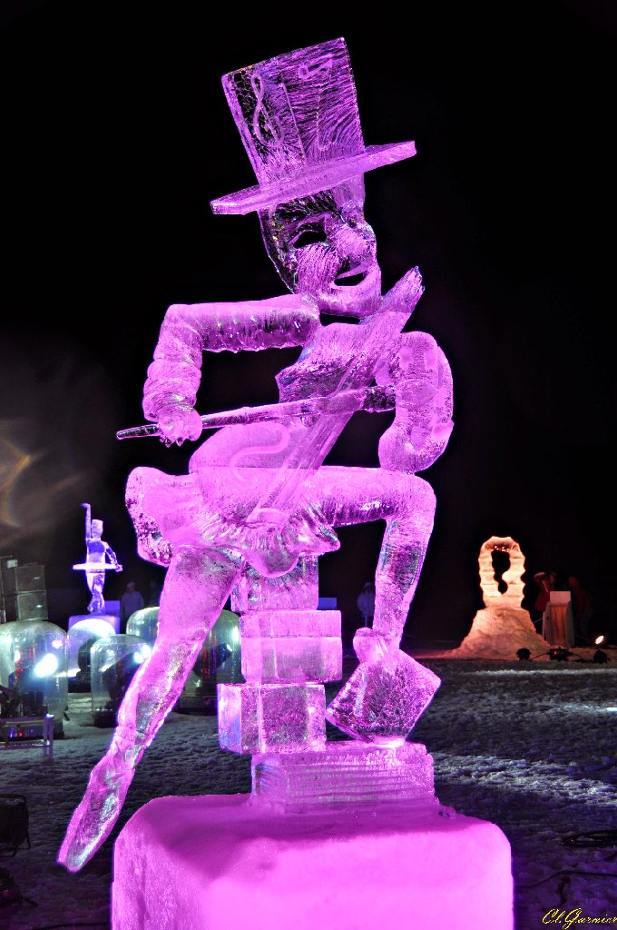 1501366_L-Art.JPG - L'Art - Sculpture sur Glace - Valloire 2015