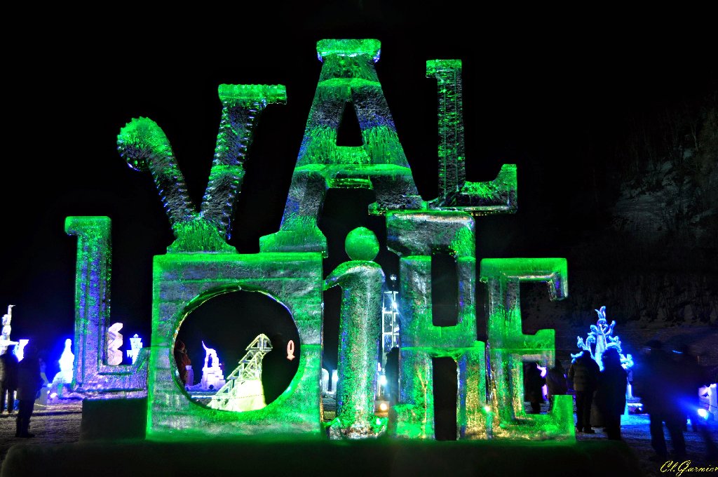 1501370_Sculpture_sur_Glace_-_Valloire.JPG - Sculpture sur Glace - Valloire 2015