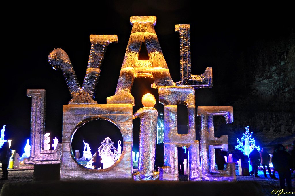 1501372_Sculpture_sur_Glace_-_Valloire.JPG - Sculpture sur Glace - Valloire 2015