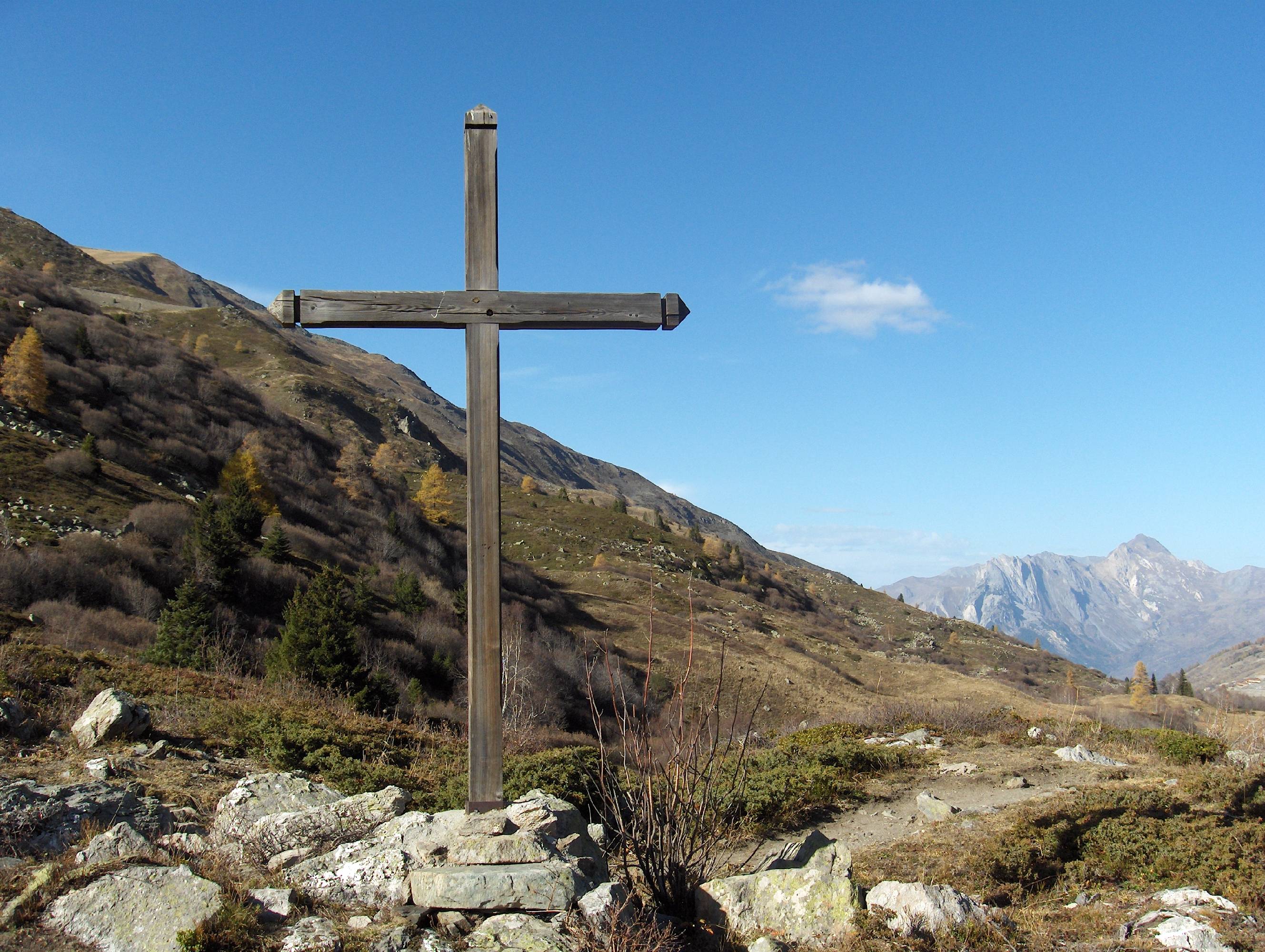 C13 croix vallon Thabor de benedicte emelien.JPG