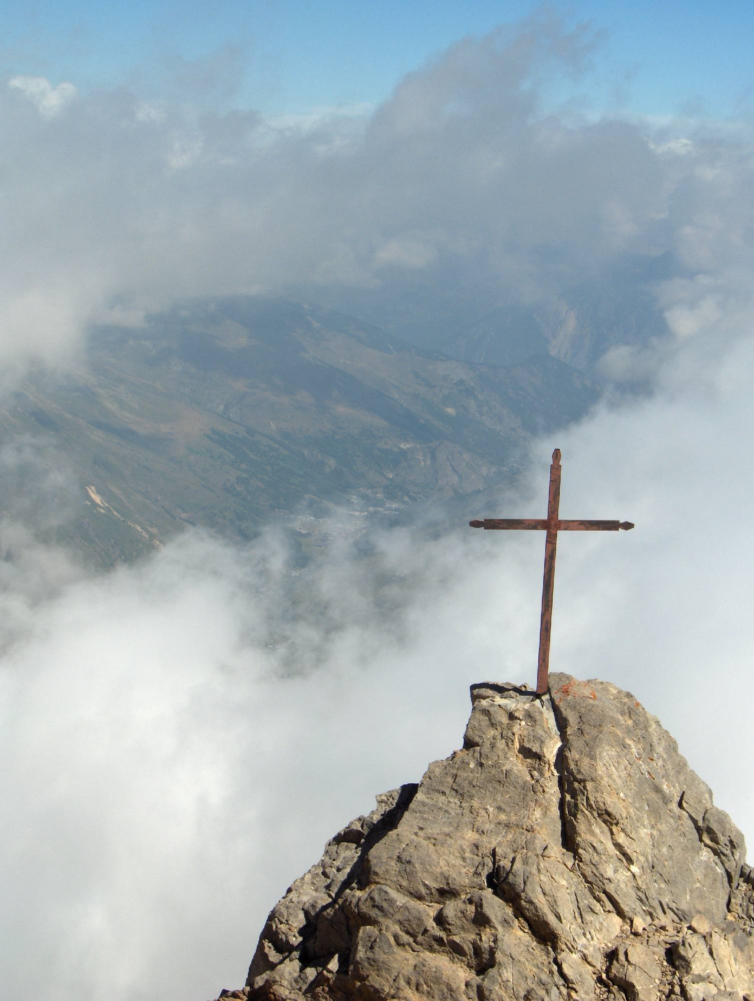C18 croix du pic du grand galibier de benedicte emelien.JPG