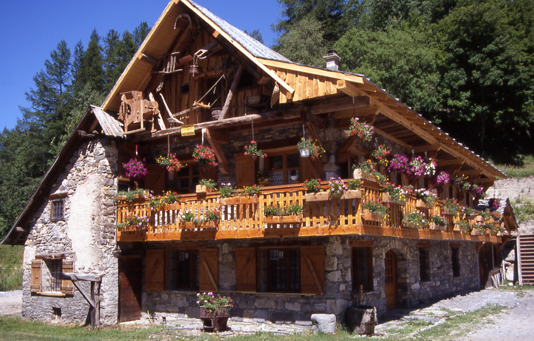 M29-Chalet-rol-a-prattier-de-isabelle-battentier.jpg