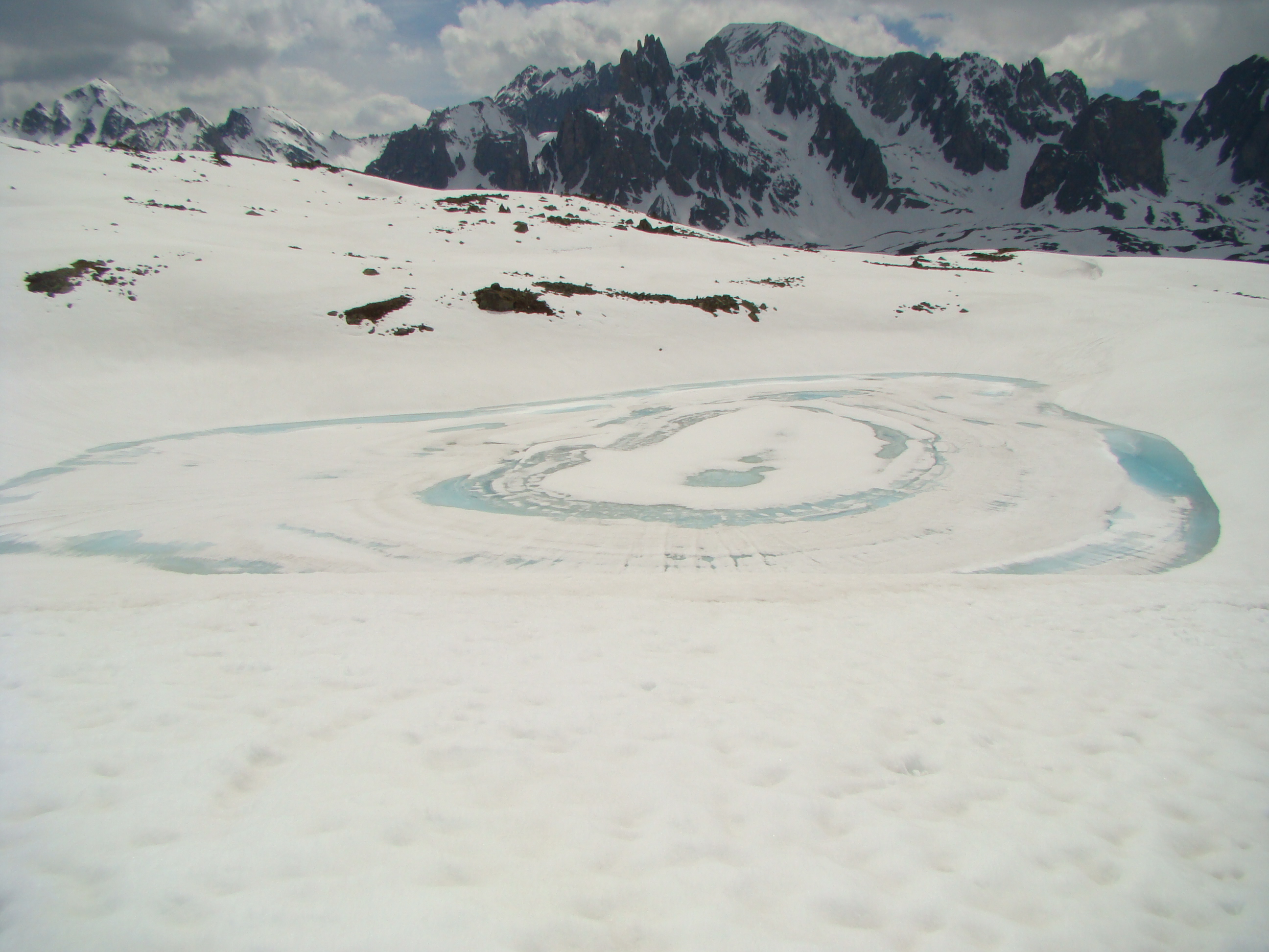 TE03-lac-rond-Drayeres-de-bernard-canac.JPG