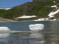TE40-Un-iceberg-sur-le-lac-du-grand-ban-de-azize-adjou