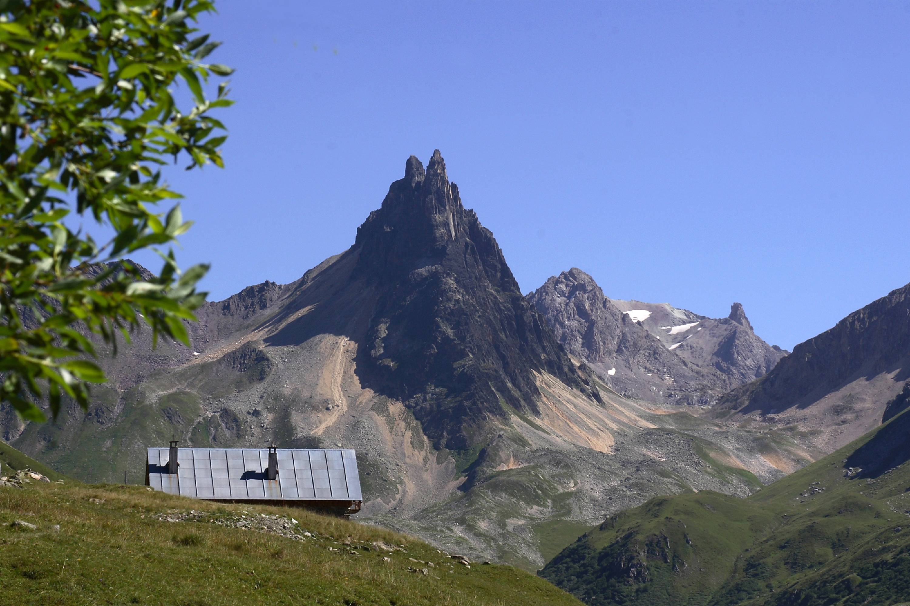 4S20-aiguille-noire-ete-de-michel-meyer.jpg