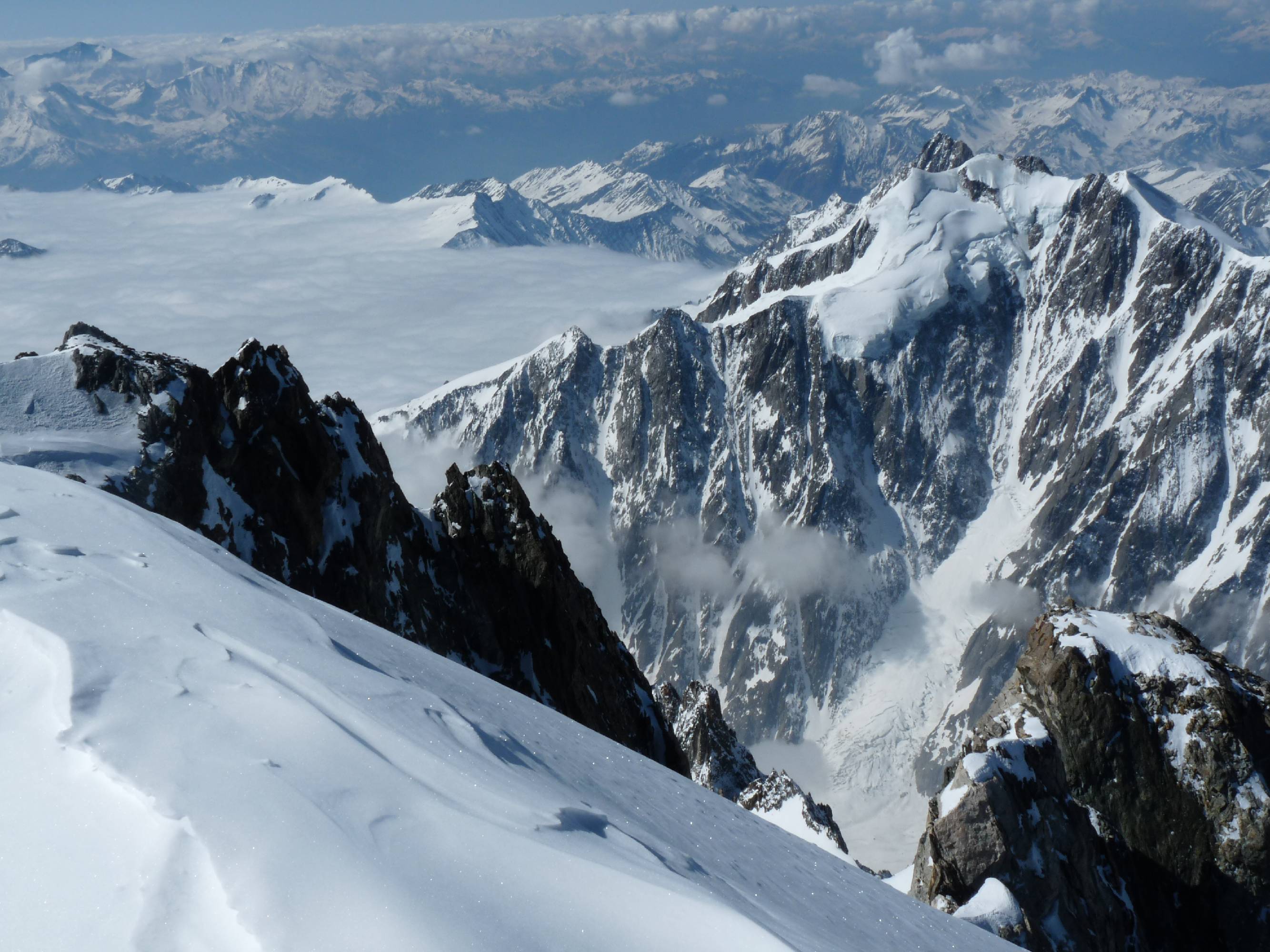 M23-Aiguille-Tre-la-Tete-au-Mt-Blanc-de-Paul-Marsan.JPG