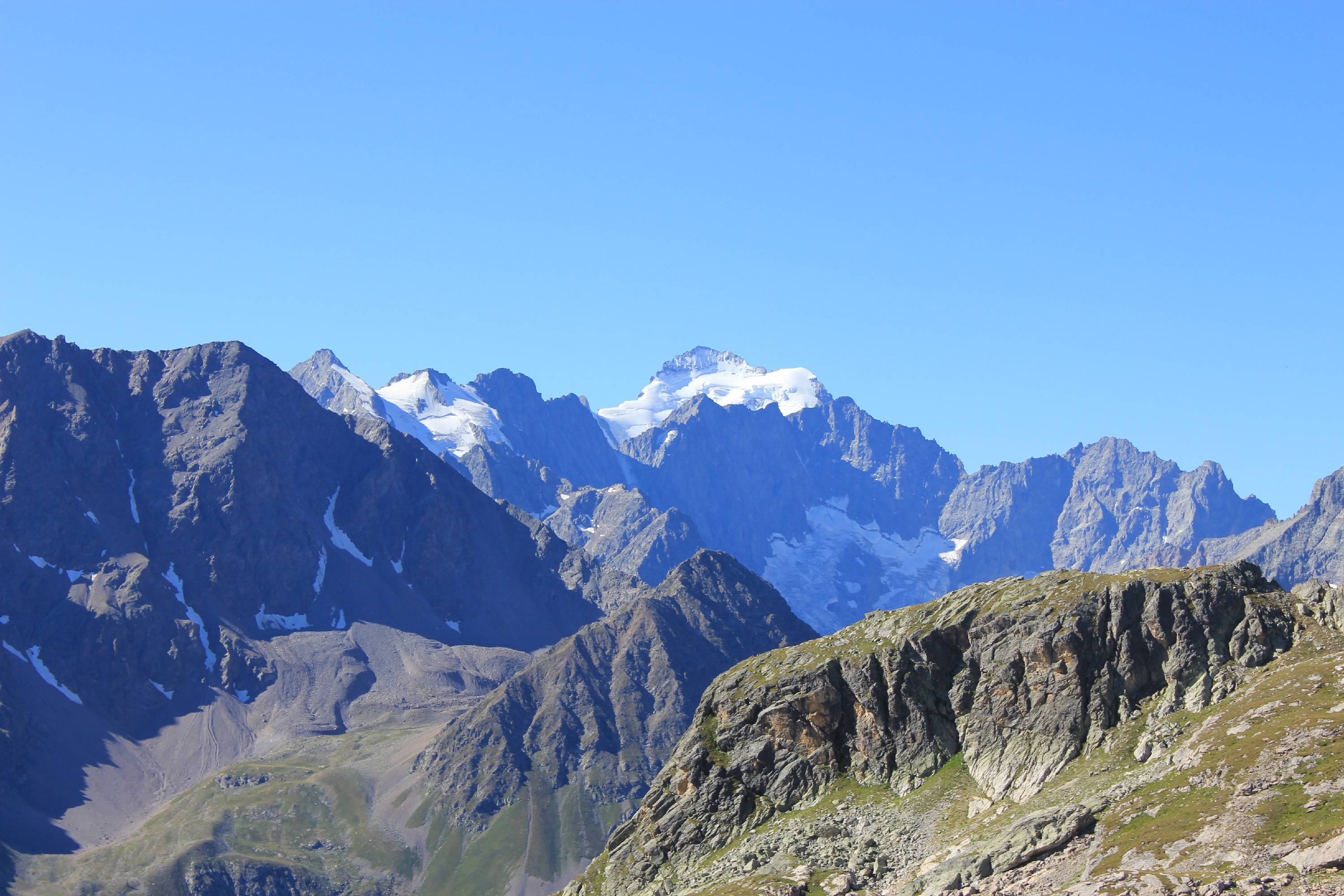 M40-Barre-des-ecrins vue-du-galibier -de-Martine-Gautier.JPG