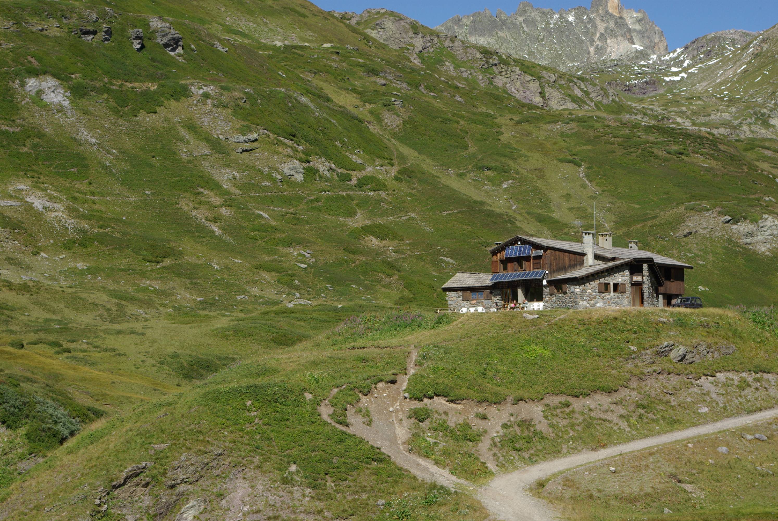 R11-Maurienne-Cerces-Refuge-des-drayeres-de-Joseph-Emelien.JPG