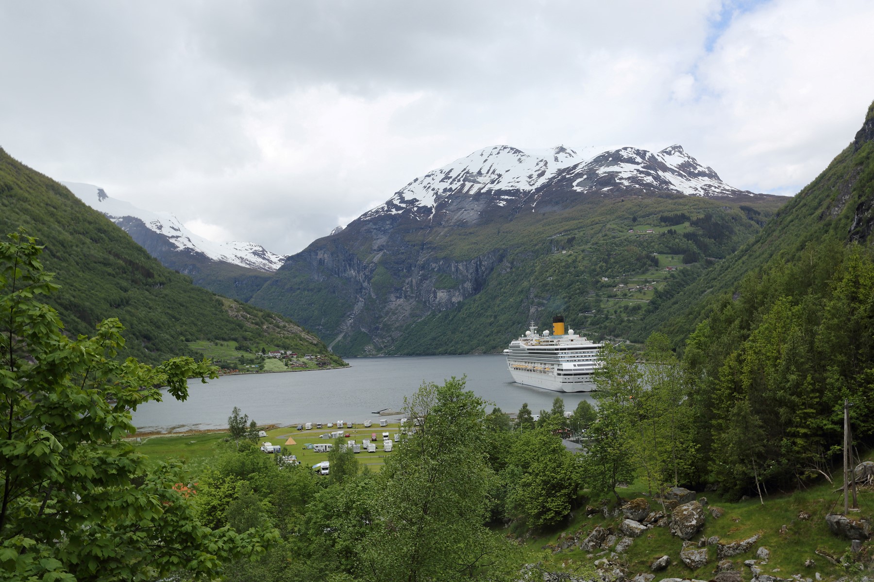 MA07-Mariage-terre-et-mer-Norvege-de-Michel-Meyer.jpg