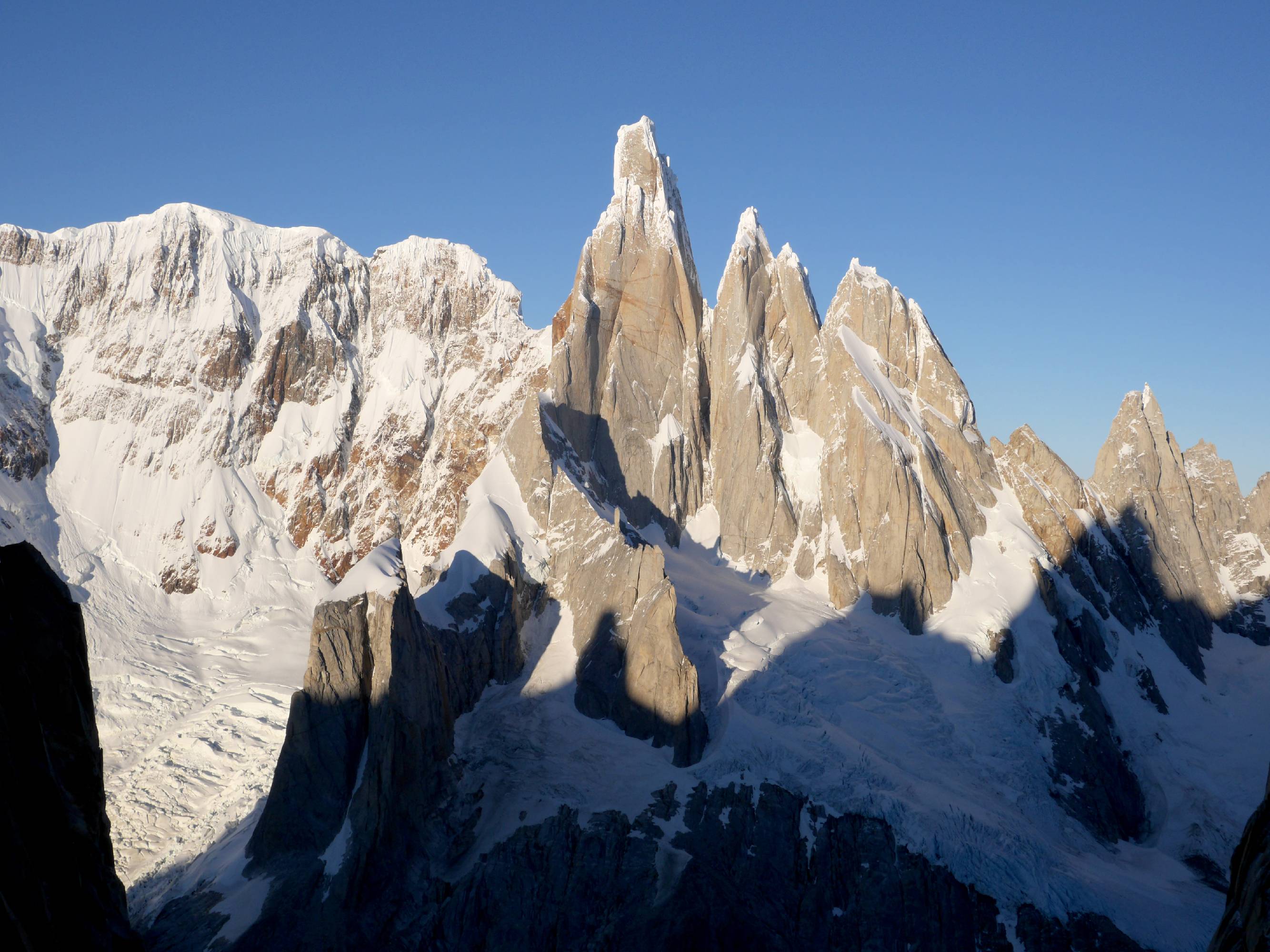 MA31-Fitz-Roy-chalte-Patagonie-Argentine-de-Pol-Decelle.jpg